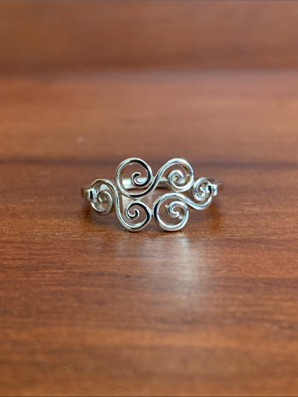 NWT 925 silver curly waves ring size 6